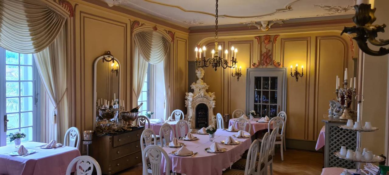 Historisches Hotel Zum Schwan Bad Karlshafen Esterno foto