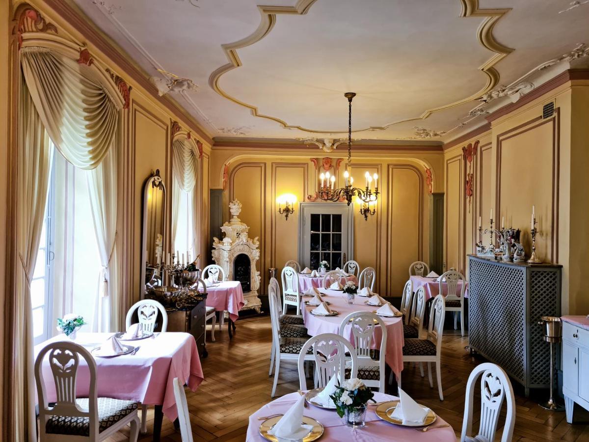 Historisches Hotel Zum Schwan Bad Karlshafen Esterno foto